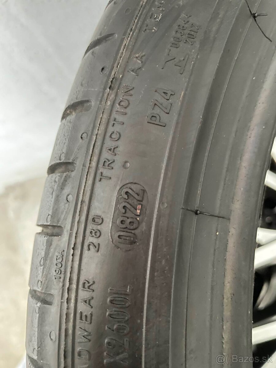 Pirelli 225/40R19 - 4