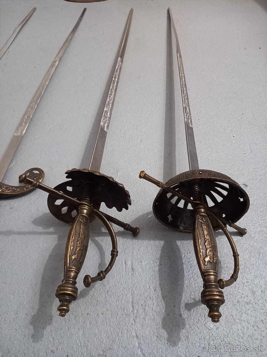 Sada šablí 5ks zo stojanom - 4