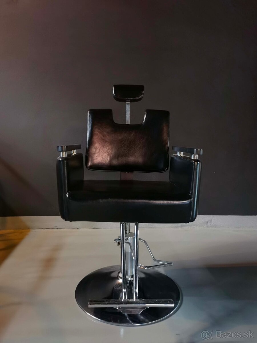Barberské kreslo - 4