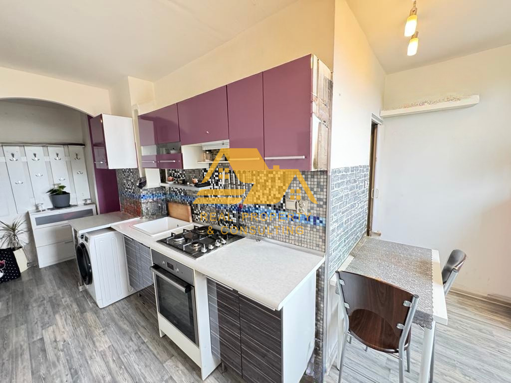 Predám 2 izbový byt so 7m balkónom v Nových Zámkoch - 4