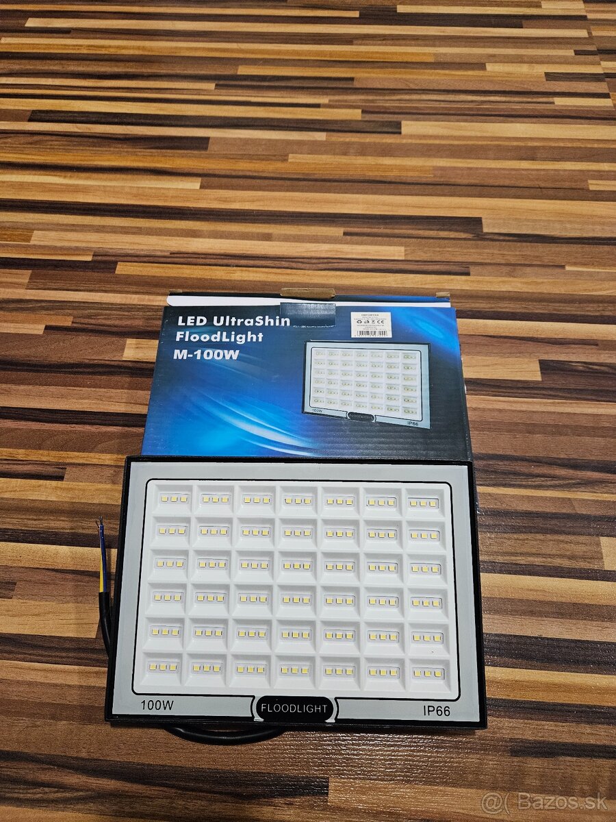 LED, reflektor, halogen, pohybovy senzor - 4