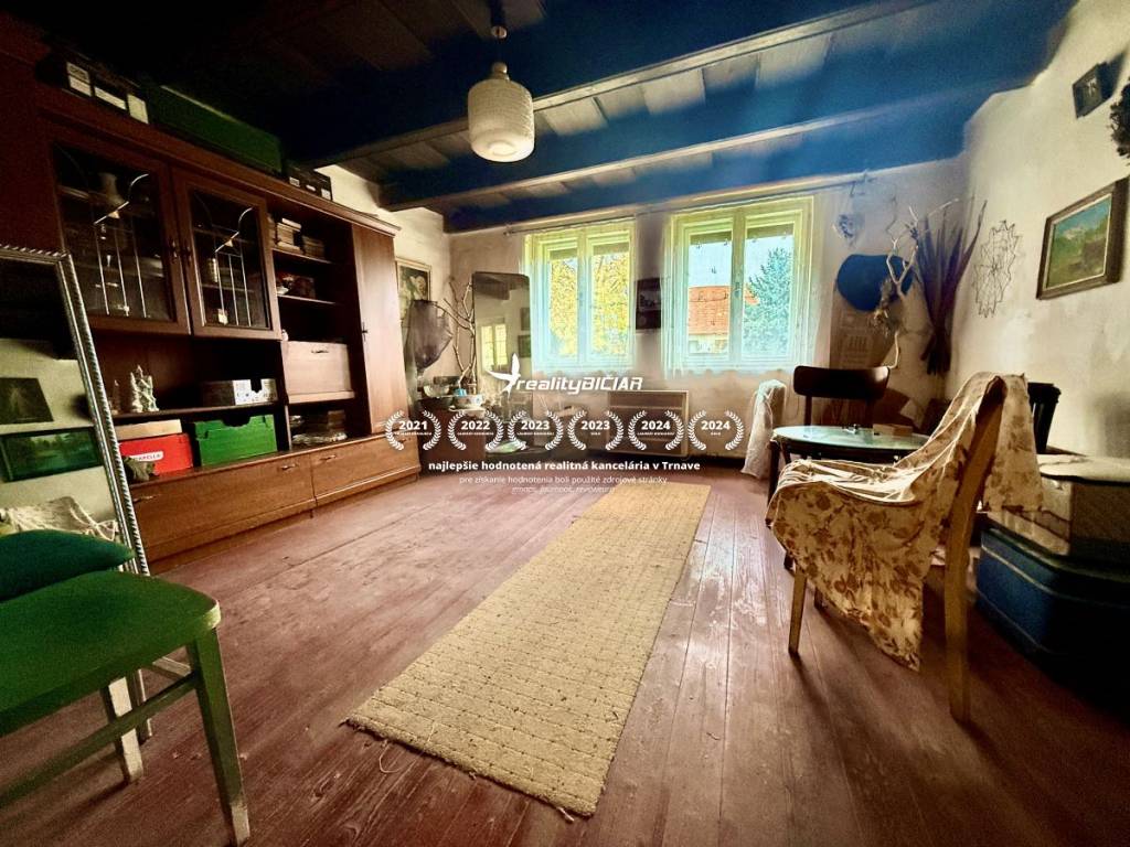 Dom v Budmericiach s možnosťou rekreácie aj trvalého bývania - 4