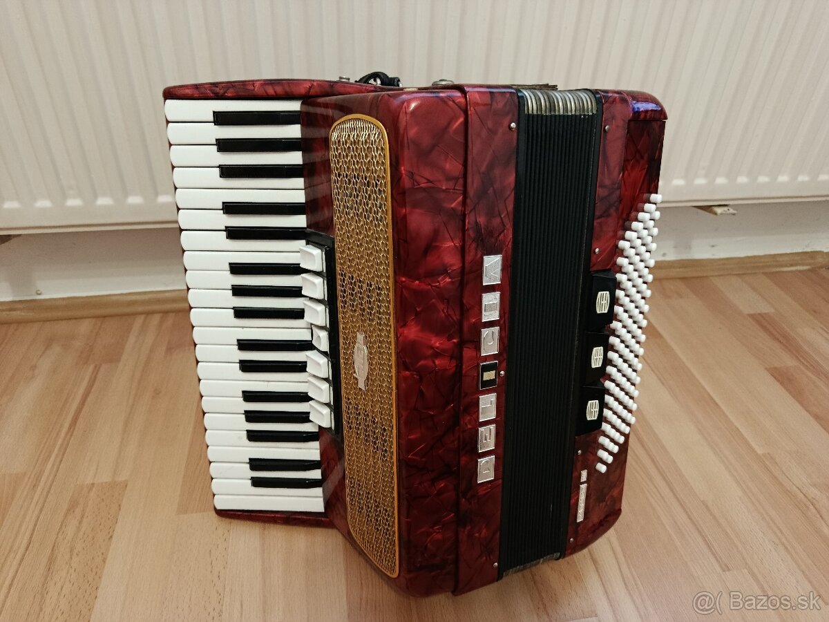 Delicia Carmen III, 96bas - 4