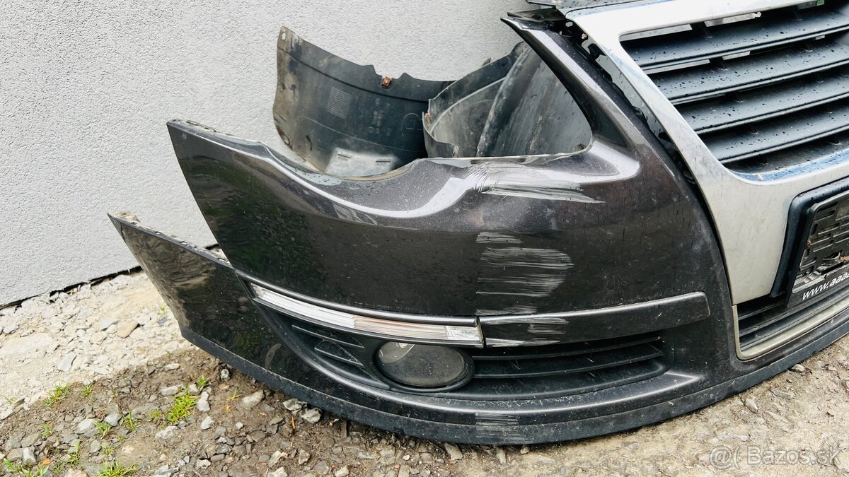 Rozpredám Passat B6 - kompletá predná časť - 4