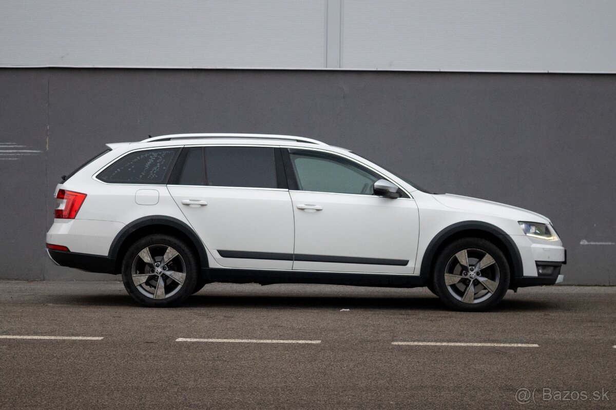 Škoda Octavia Combi SCOUT2.0 TDI DSG 4x4 - 4