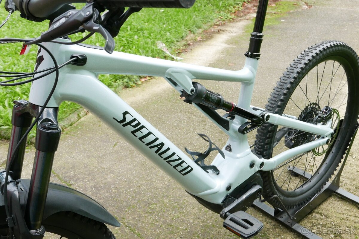 Predám elektrický bicykel Specialized Levo Alloy S5 - 4