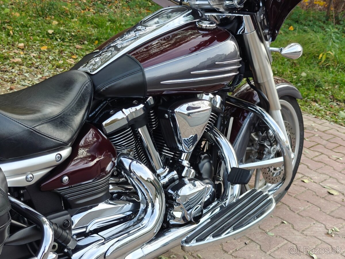 Yamaha XV 1900 Midnight Star - 4