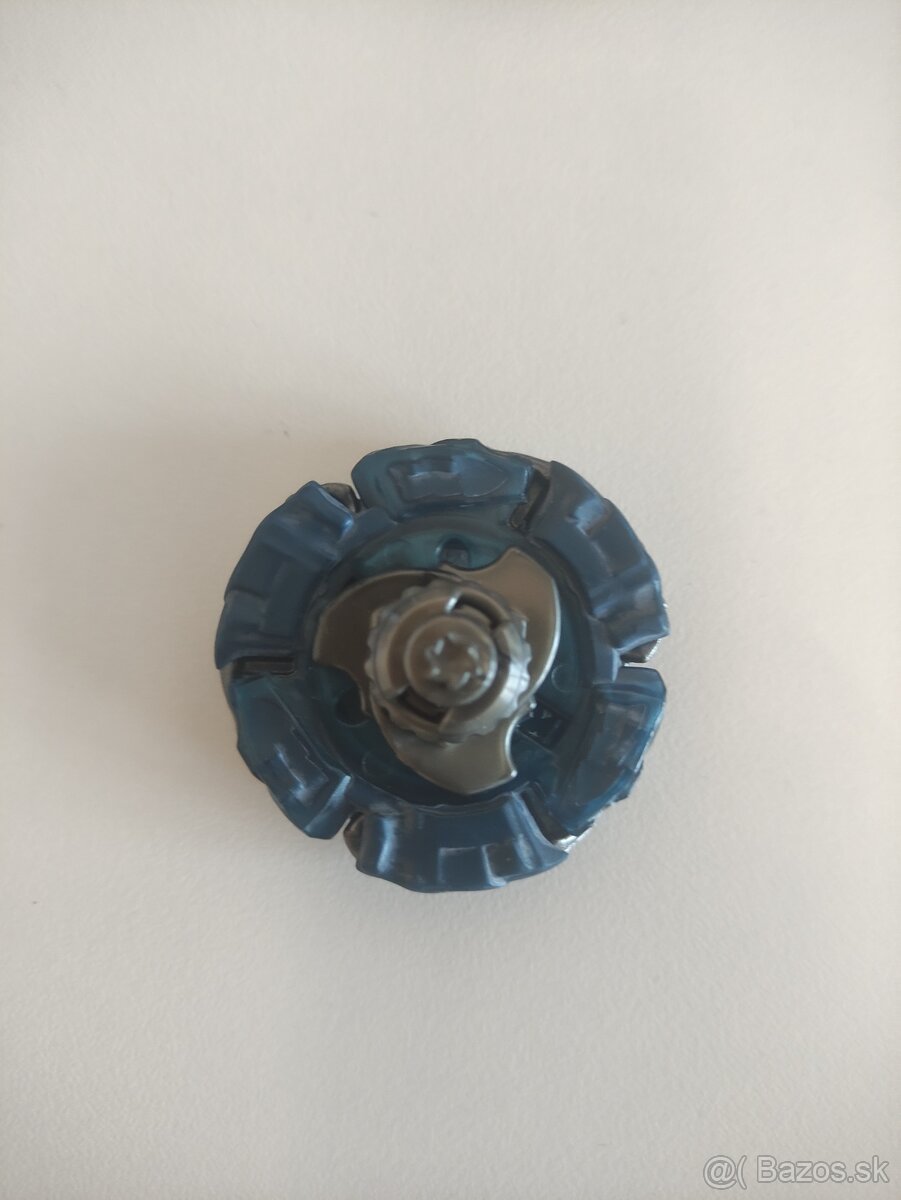 Beyblade - 4
