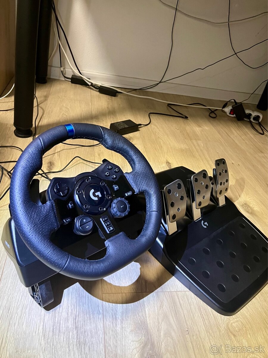 Logitech G923 Driving Force - 4