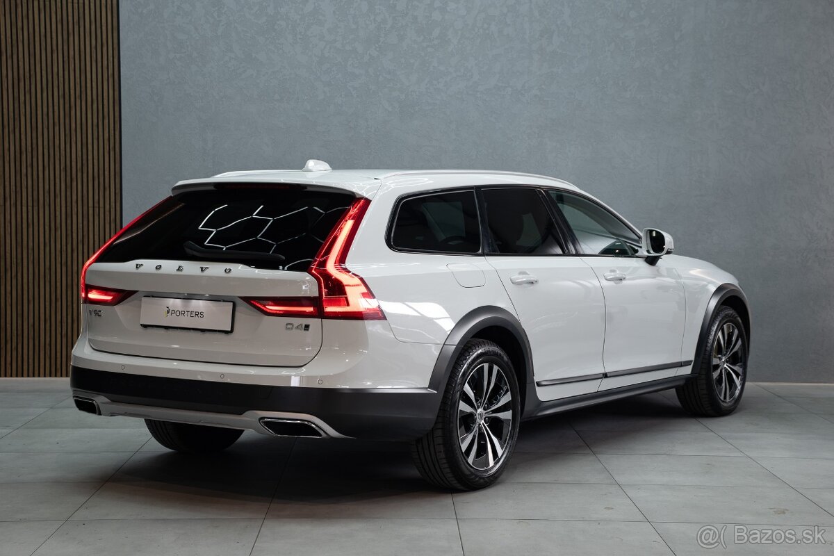 Volvo V90 D4 AWD 140kW Virtual 2020 - 4