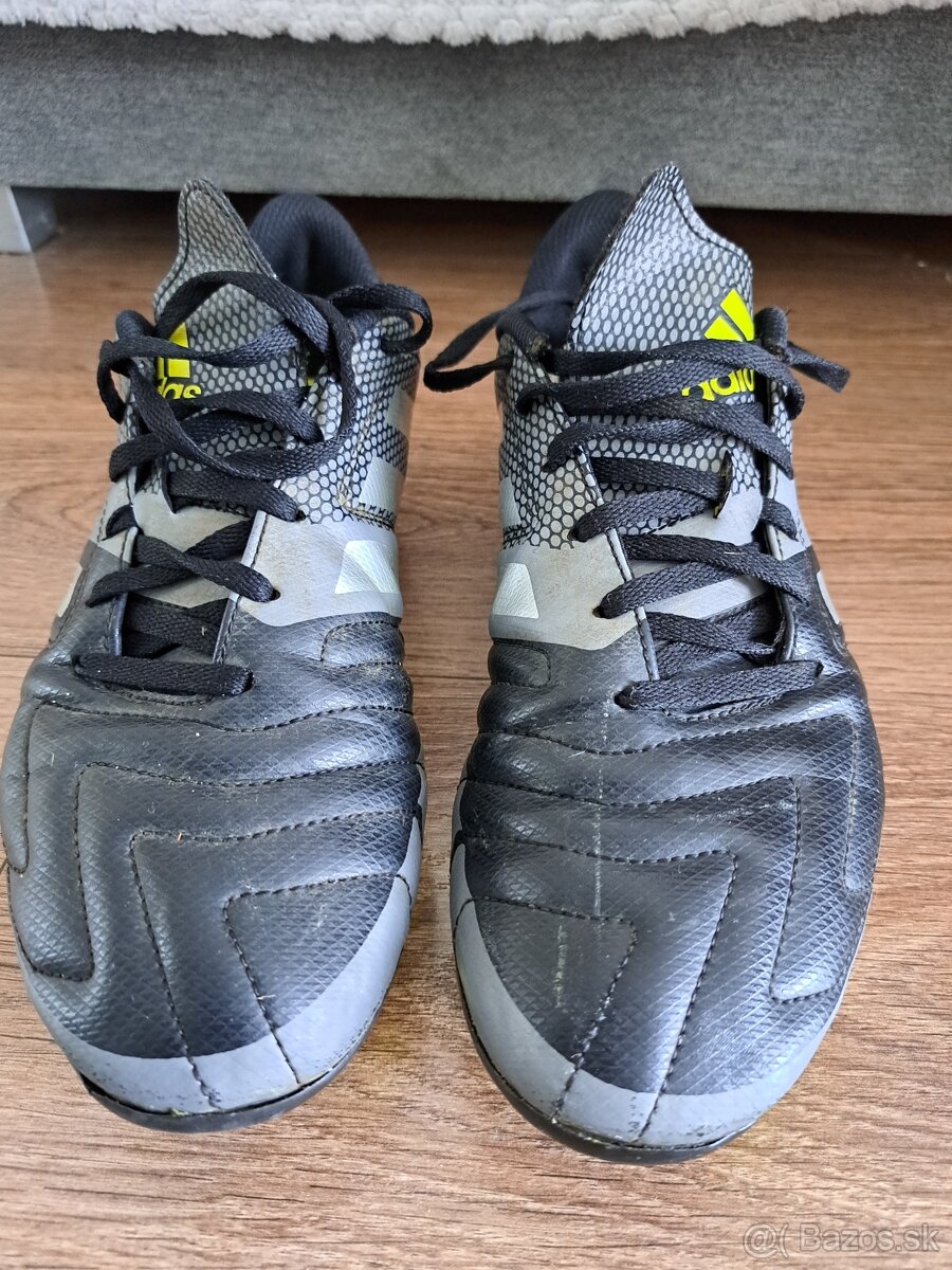 Predám kopačky Adidas - 4