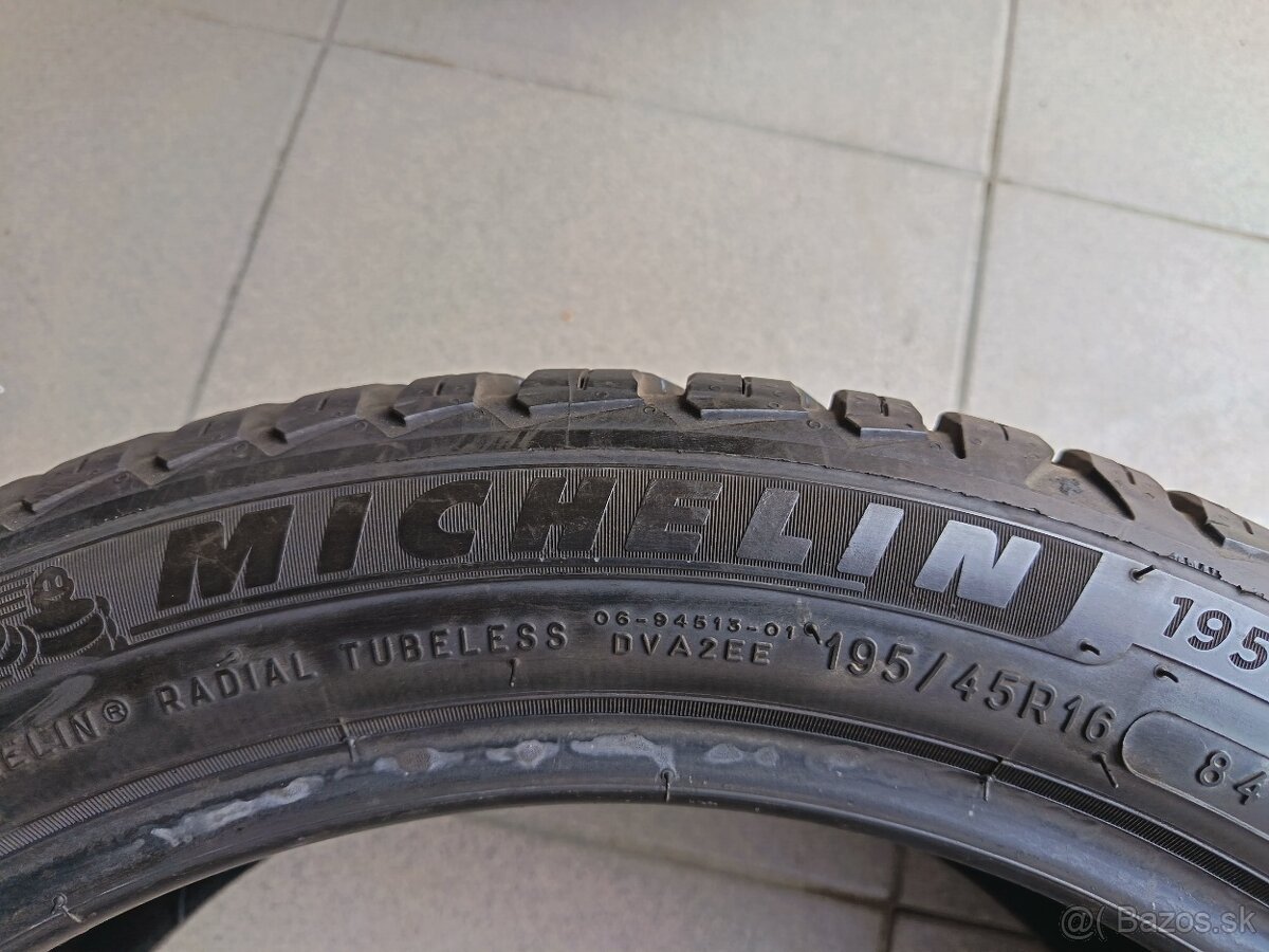 celoročne pneu Michelin 195/45 R16 - 4
