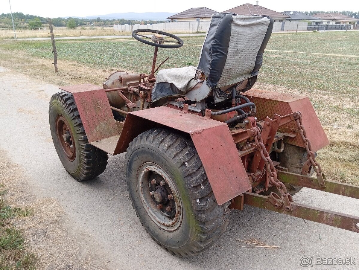 Traktor podvozok Tatra 805 - 4