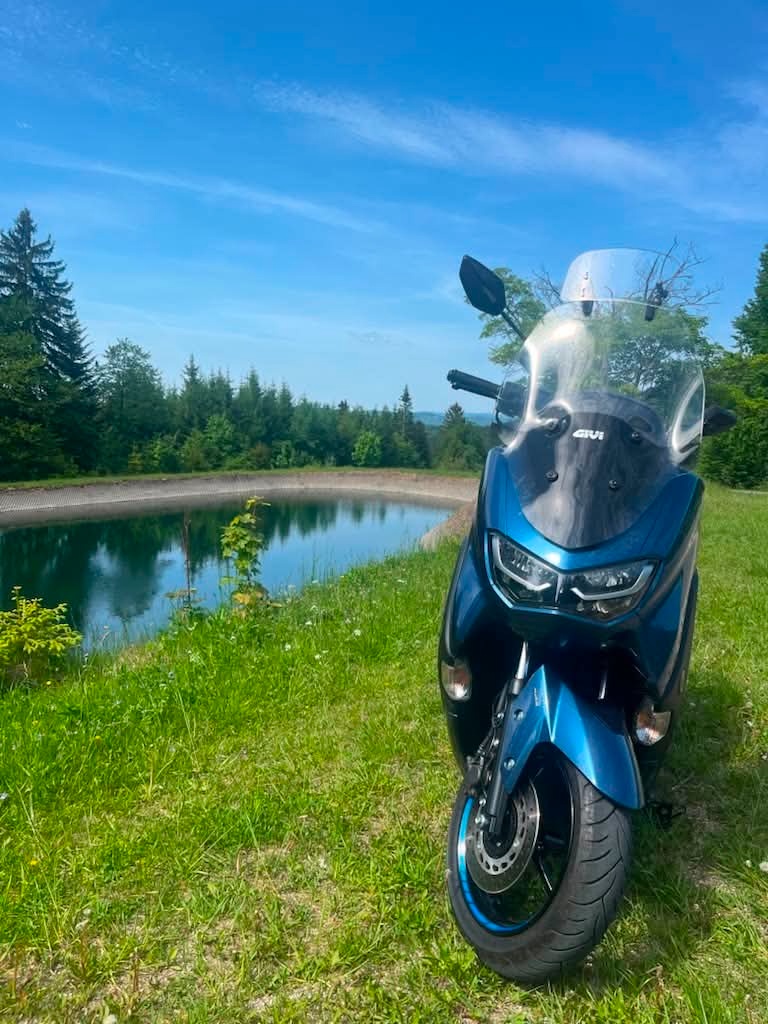 Yamaha NMAX 125 - 4