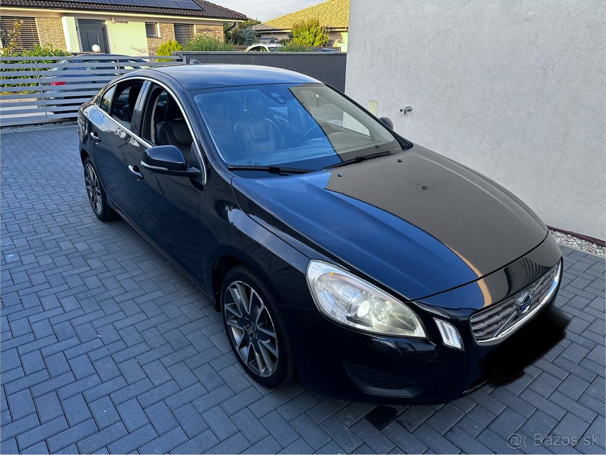 Volvo S60 D4 120kw diesel - 4