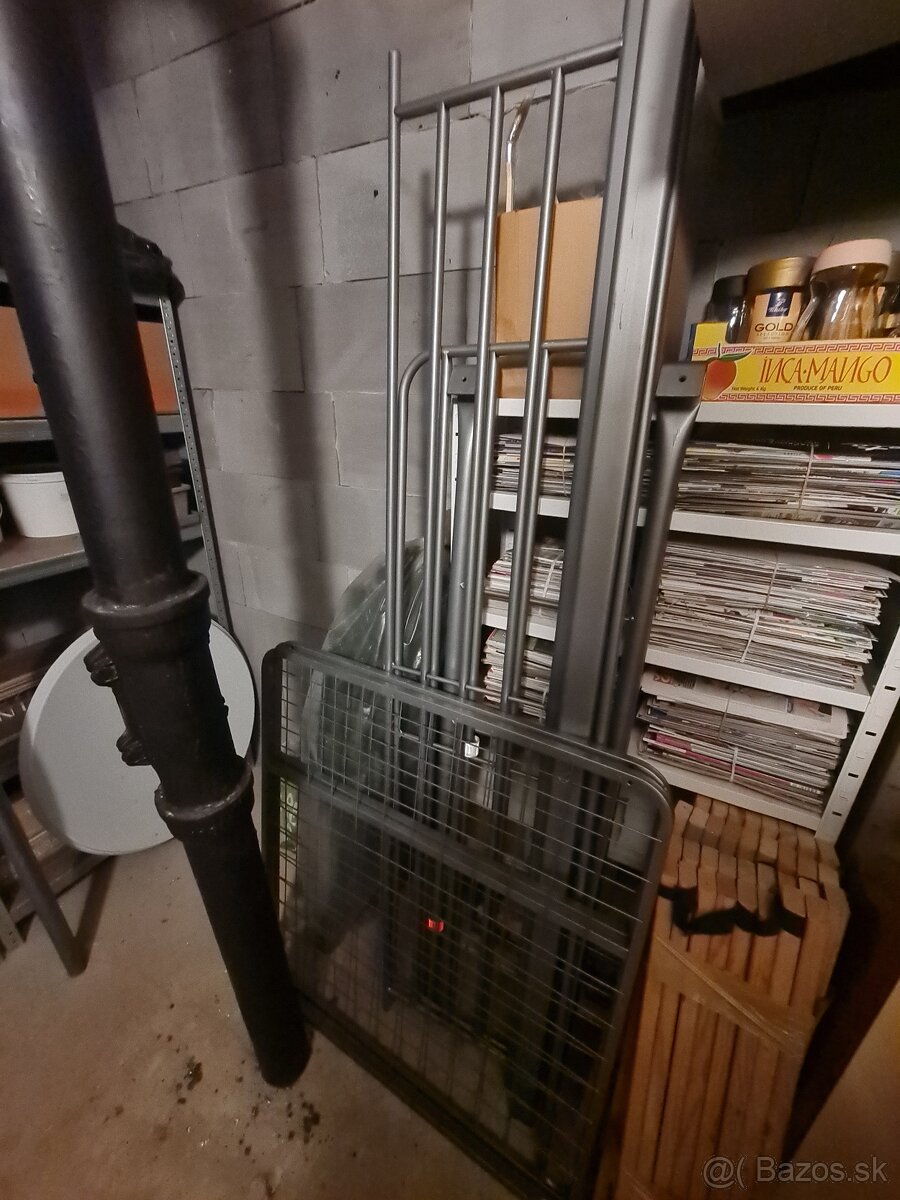 Vyvýšena kovová posteľ IKEA - 4