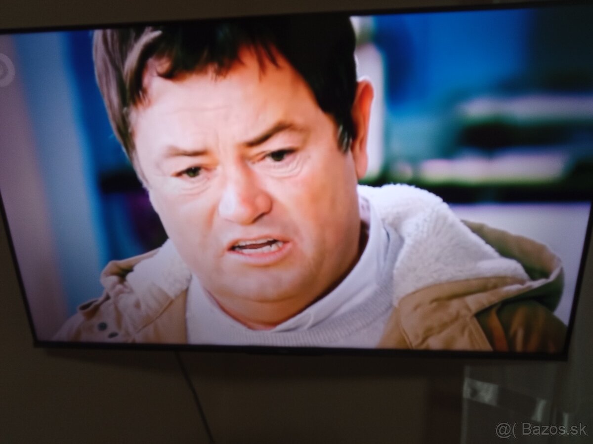 TCL televizor - 4