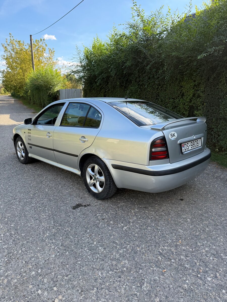 Škoda Octavia 1.8T 110 kW - 4
