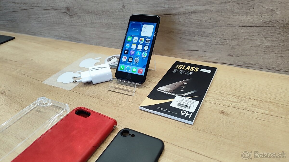 Apple iPhone SE 2020 - super stav + DARČEK - 4