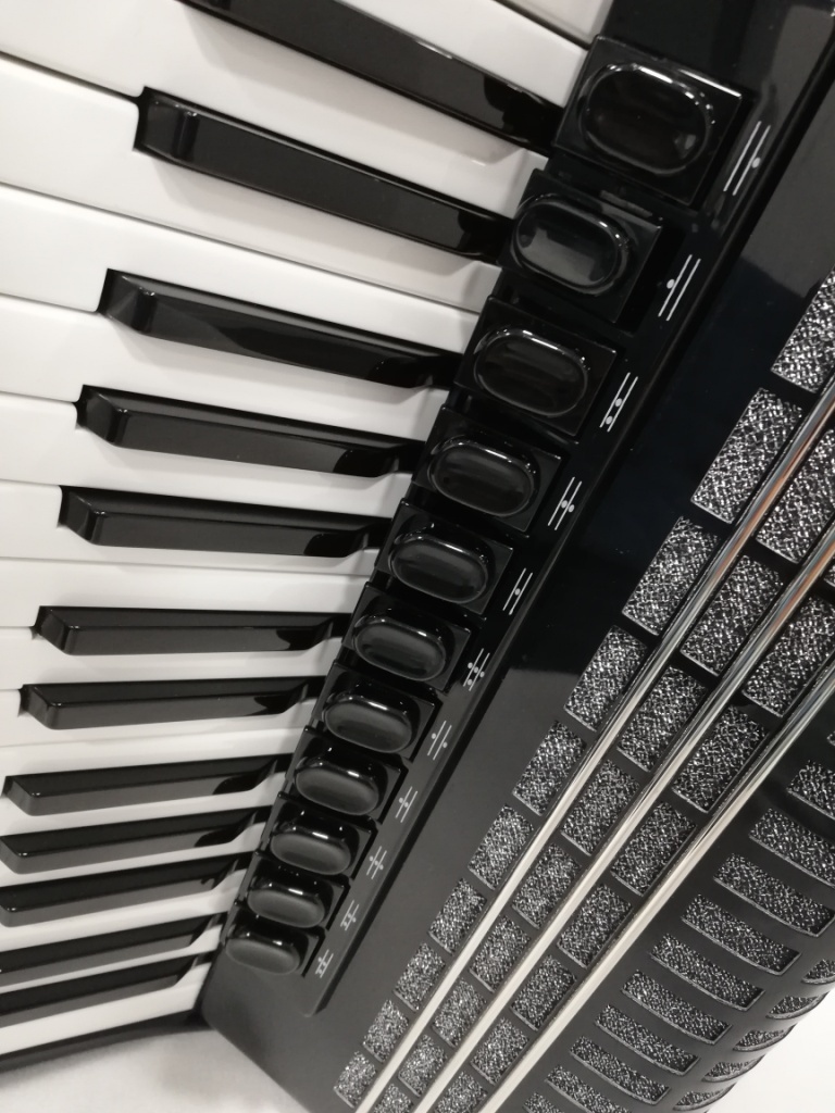 akordeon weltmeister topas IV 96 basovy - 4