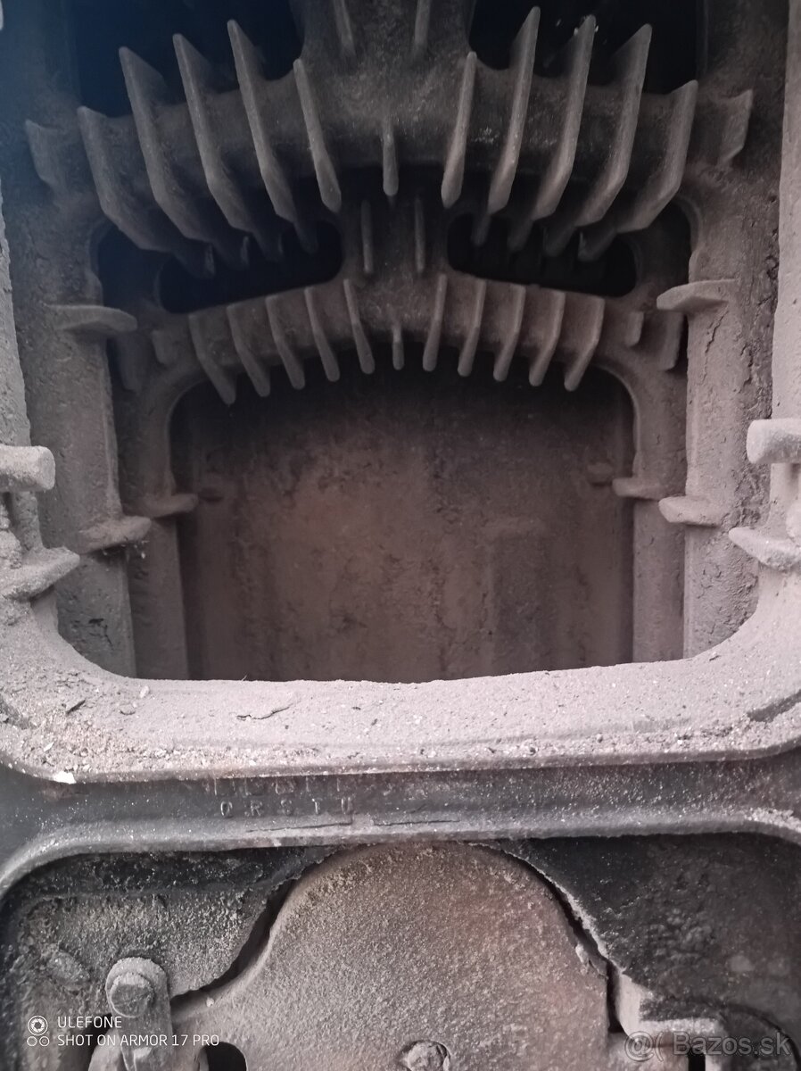 Liatinový kotol Buderus 4 clankovy - 4