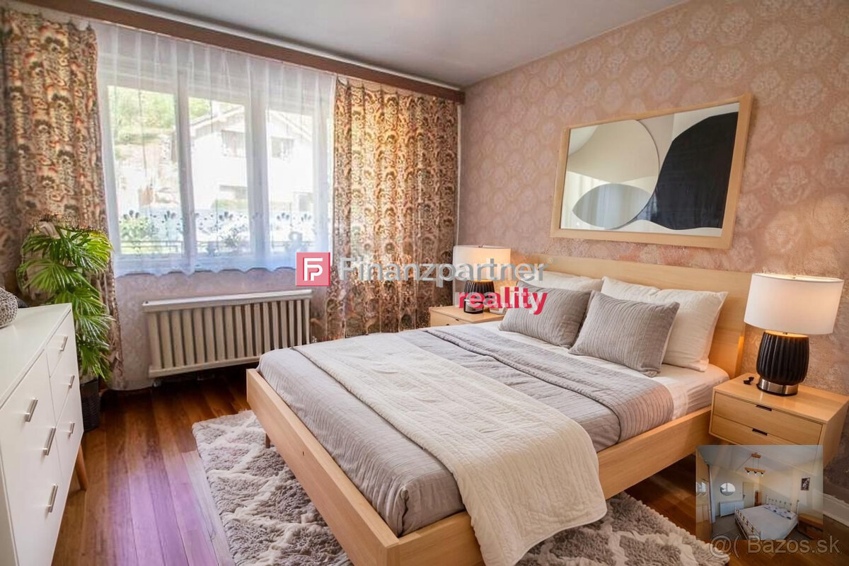 Ponúkame na predaj 5 izb. rodinný dom s garážou na pozemku 9 - 4