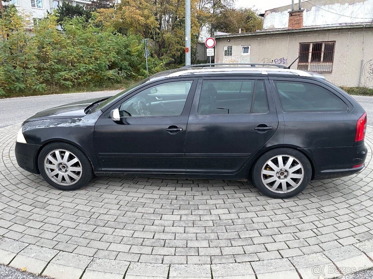 Octavia 2 RS 2007 2.0tdi Pd - 4