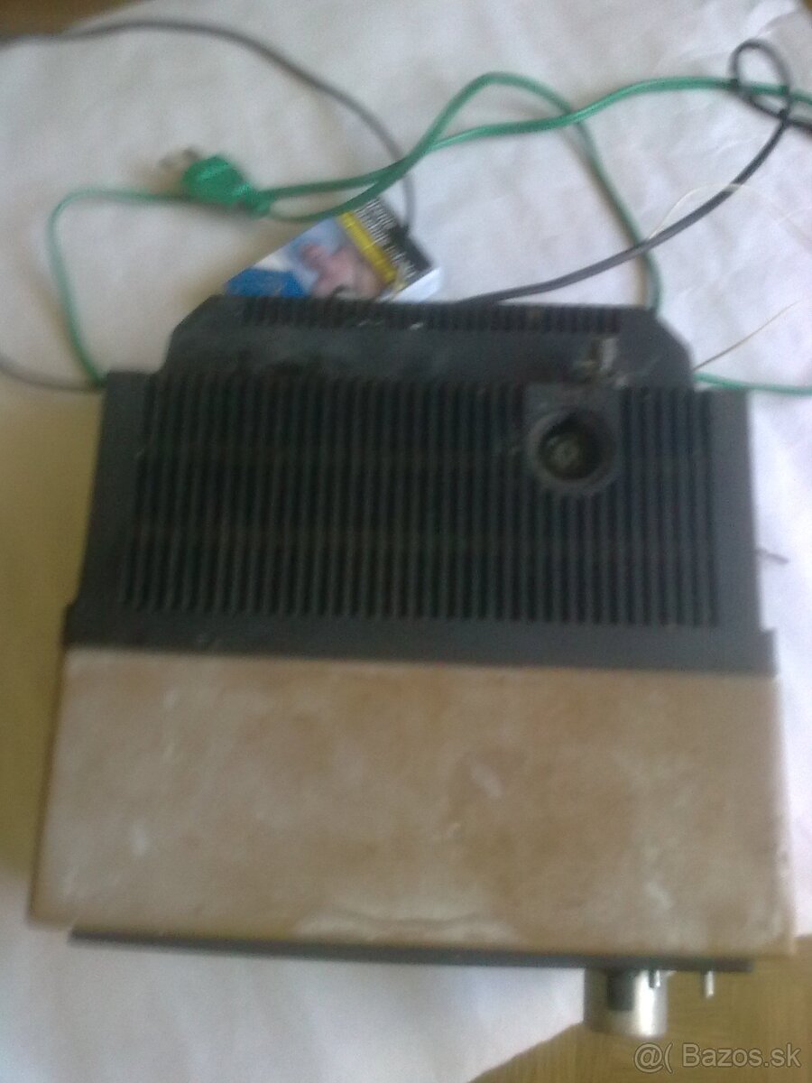 retro televízor - 4