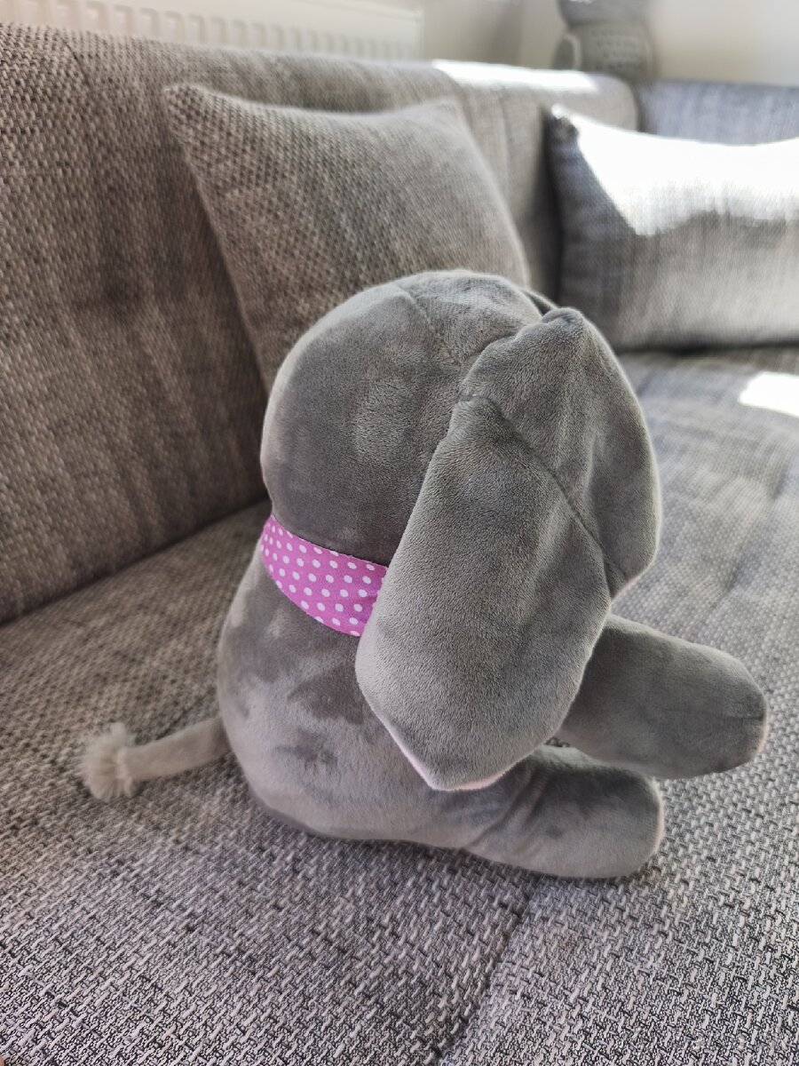 Interaktívny plyšový sloník - 4