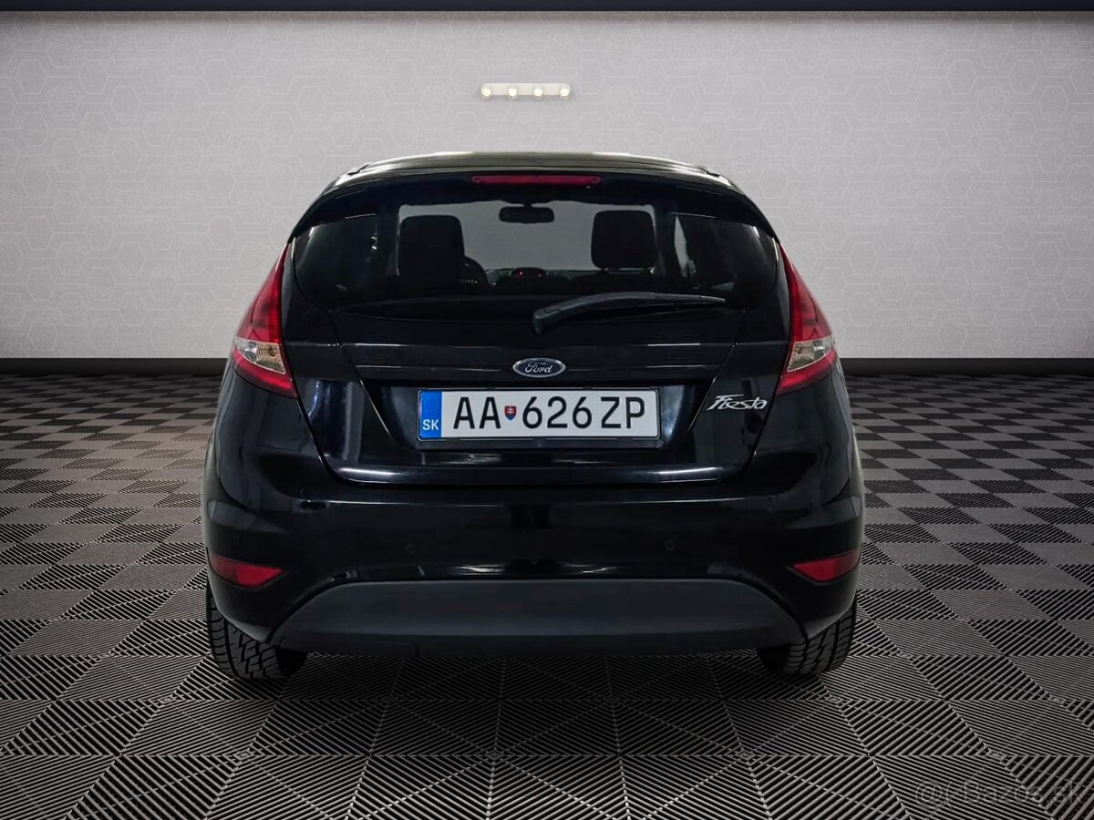 Ford fiesta 1.25 benzín - 4