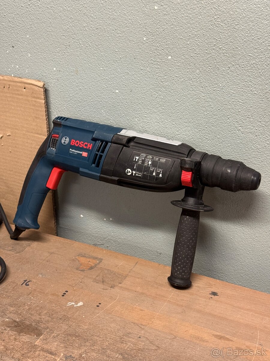 Vŕtacie kladivo Bosch - 4