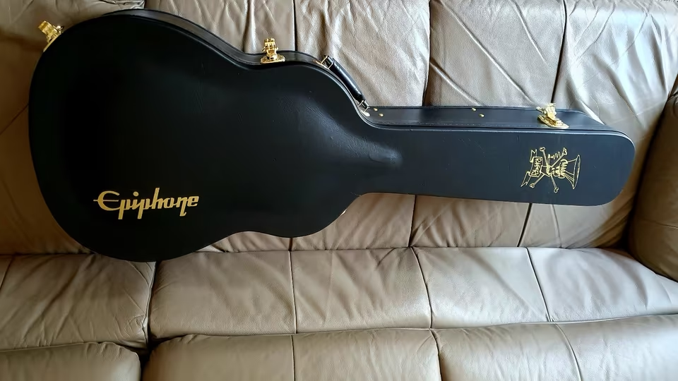 Epiphne Slash J-45 Inspired y Gibso + pevny kfor - 4