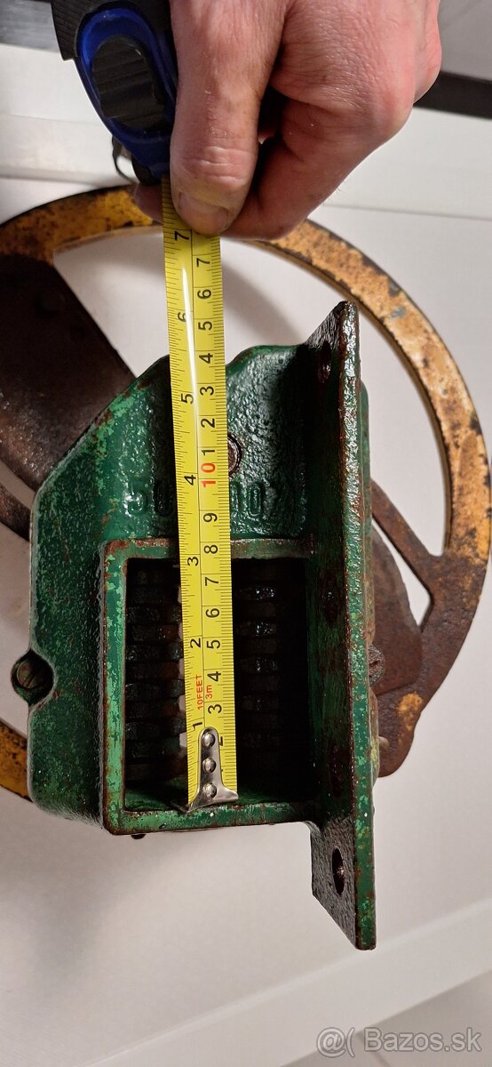 Rezačka trávy a žihľavy, ručná, malá - 4