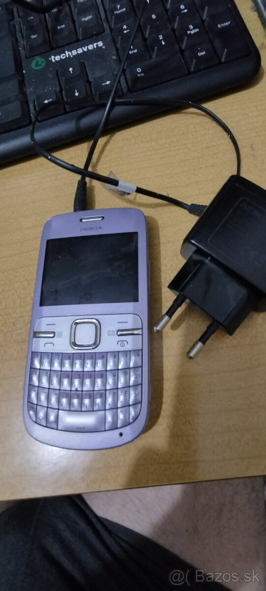 Mobilný telefón NOKIA C 3 - 4