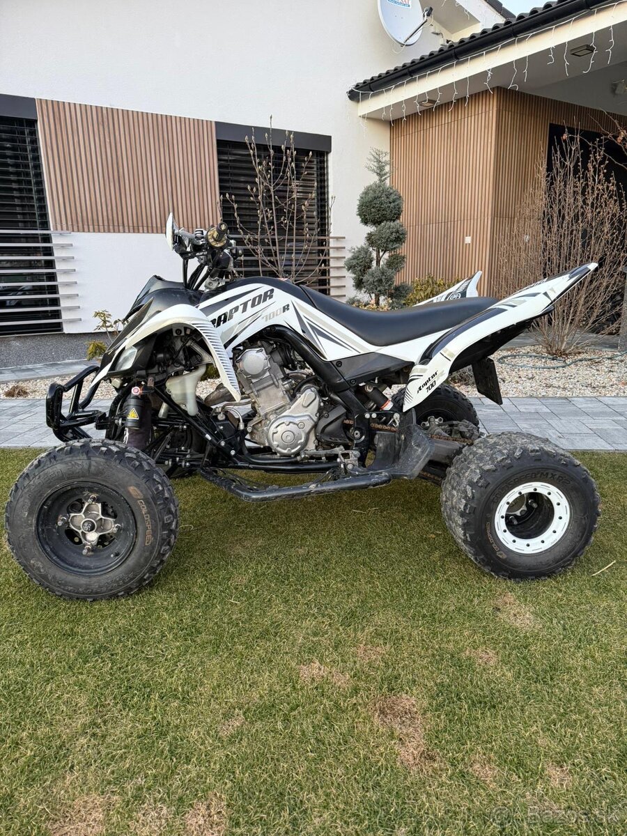 Yamaha Raptor 700R - 4