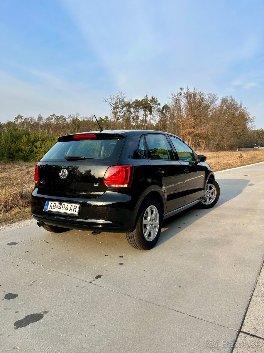Predám VW Polo ComfortLine 1.4 MPI 63 kW - 4