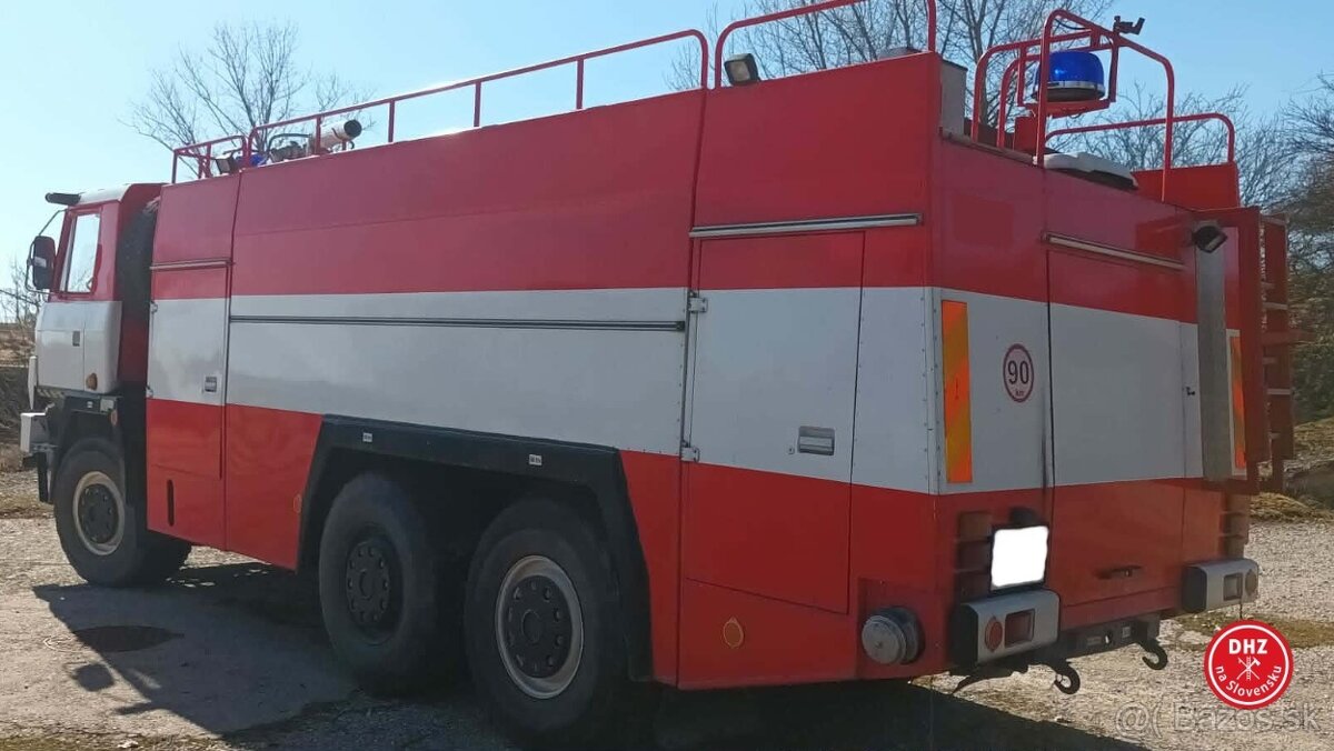 Hasičská TATRA 815 6x6 - 4