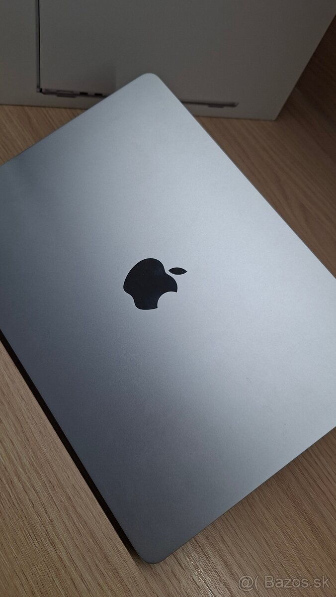 MacBook Air M2 - 4