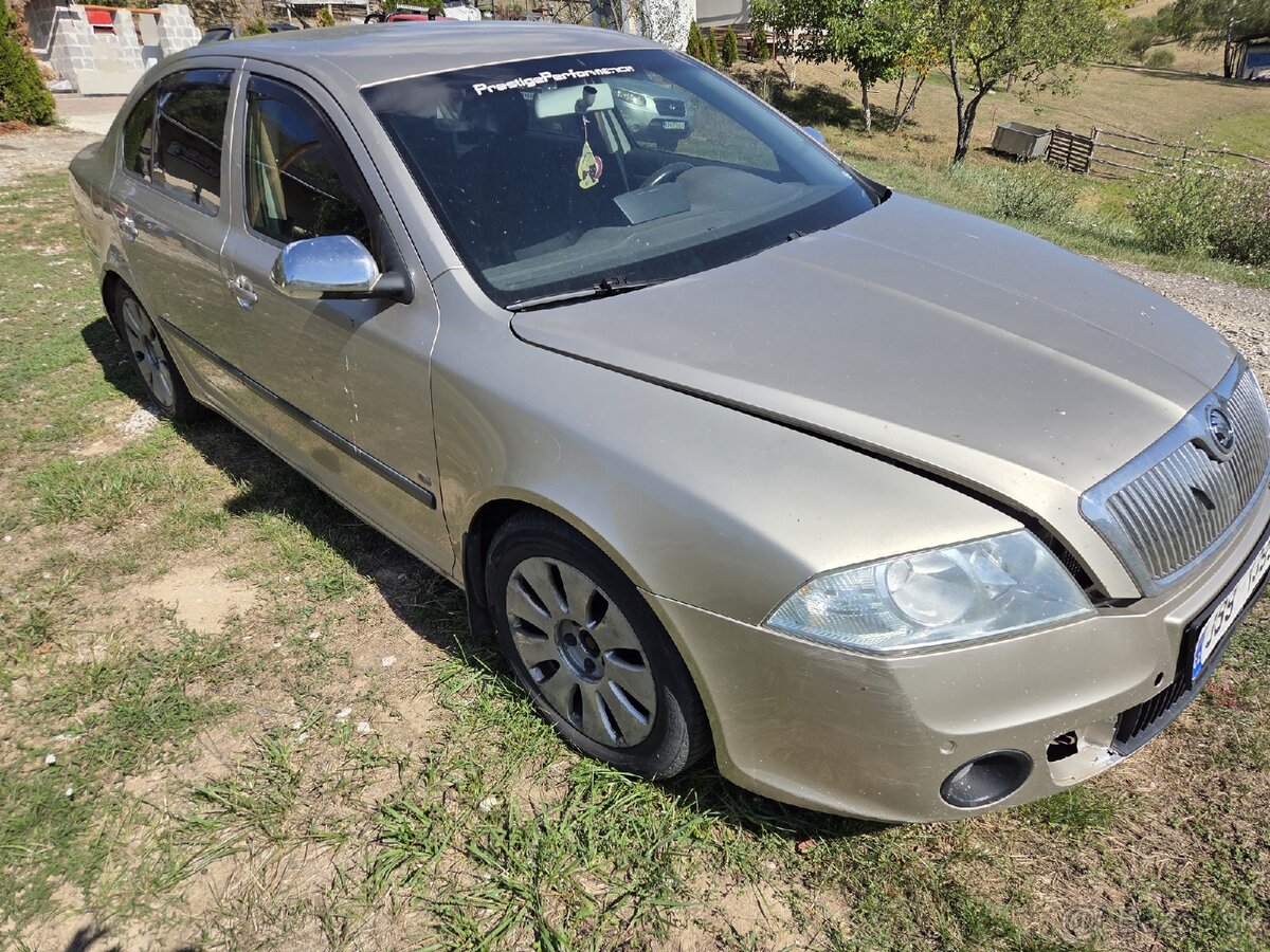 SKODA OCTAVIA 2 1.9TDI 77KW M5 - 4