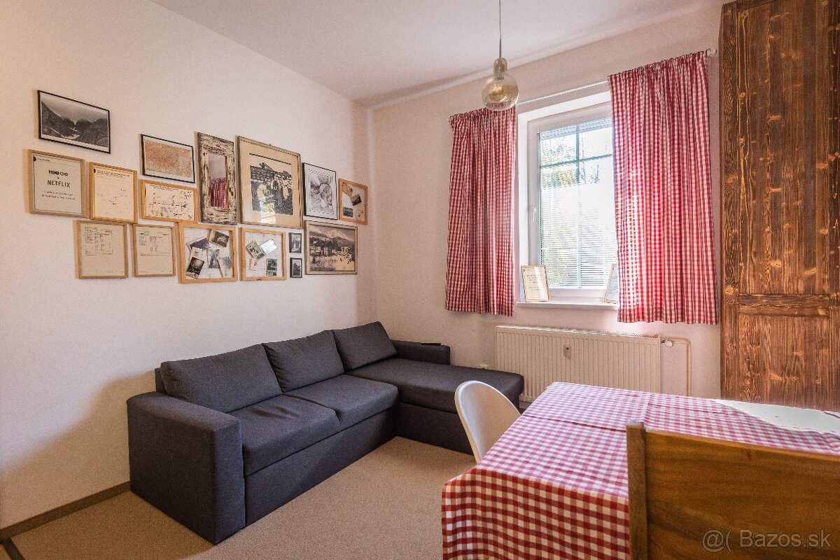 EXKLUZÍVNA PONUKA: 3X apartmán v Národnej kultúrnej pamiatke - 4