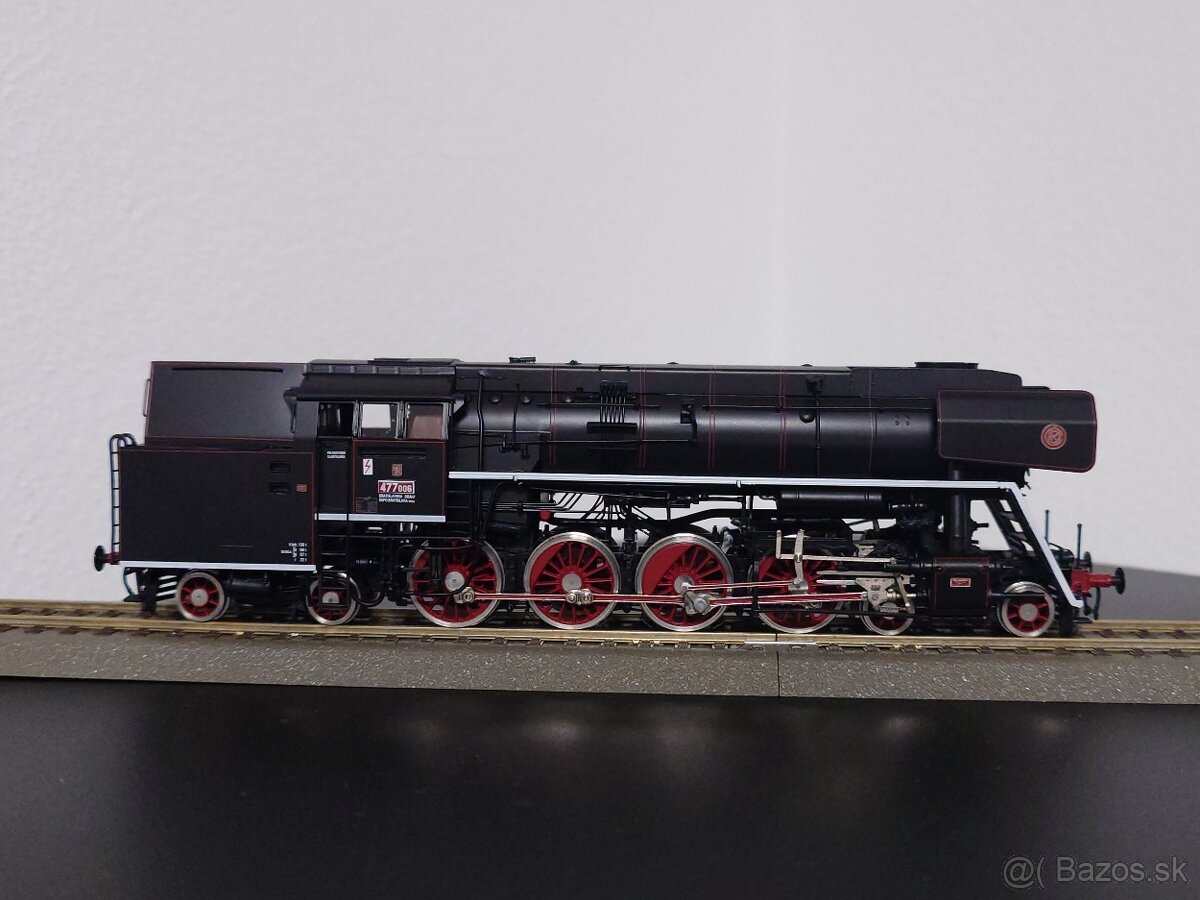 Kovový model lokomotívy 477.006 H0 - 4