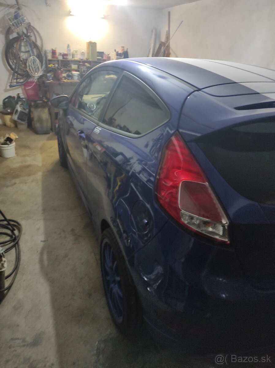 Ford Fiesta 1.6 ST 180 - 4