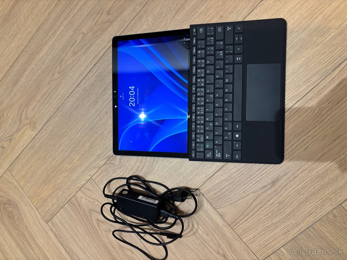 Microsoft Surface GO 3 - 4