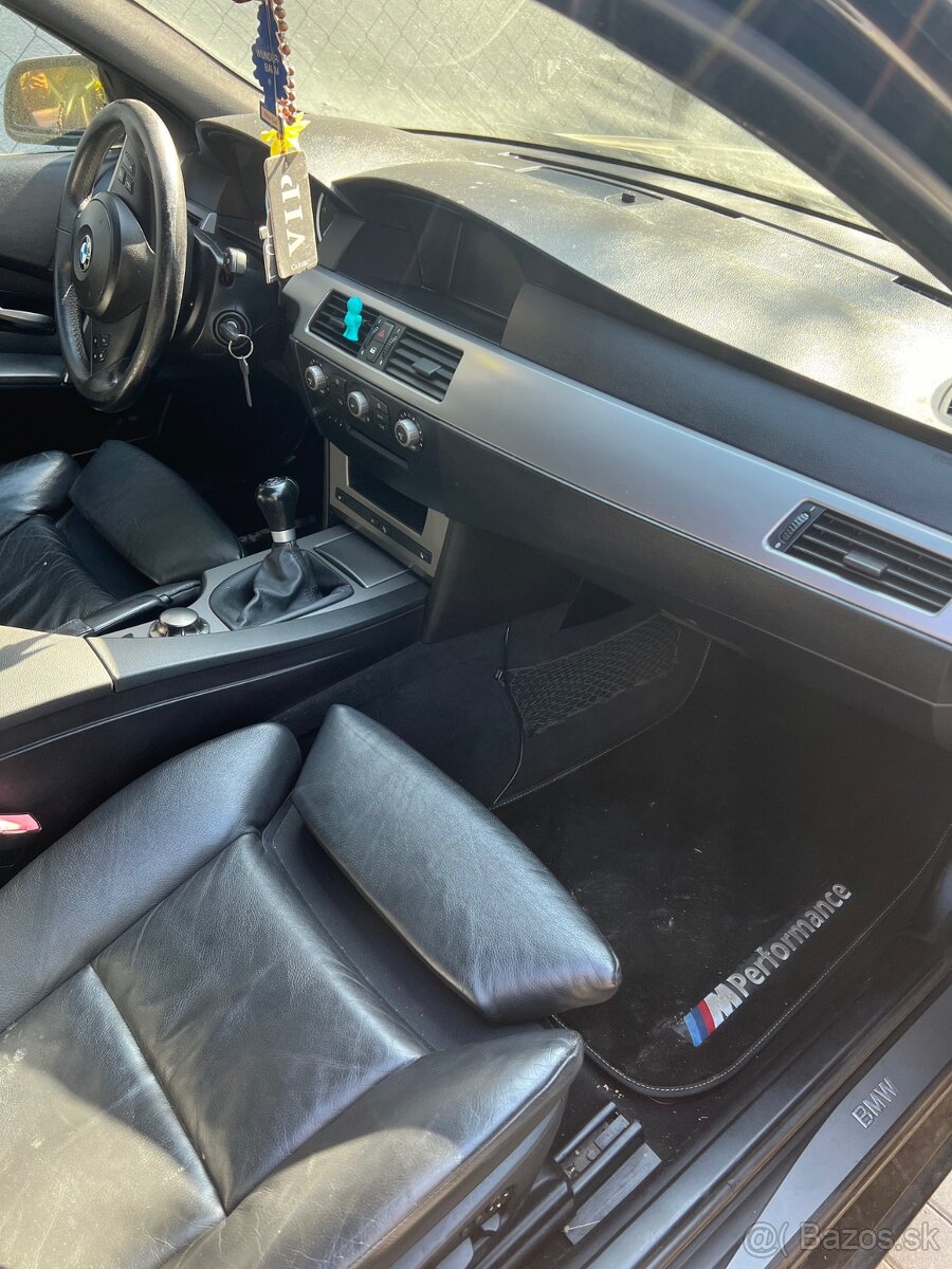 BMW e61 530d - 4