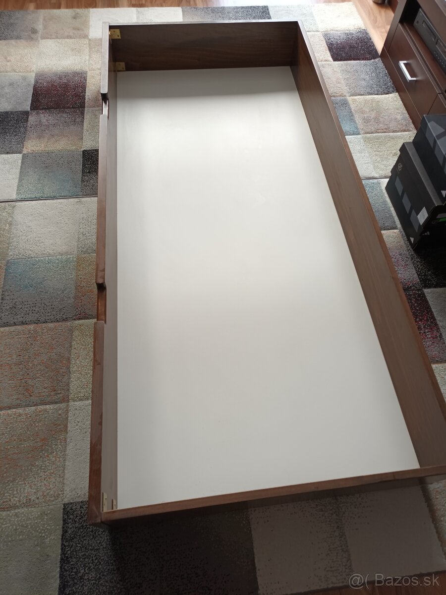 Šuplík pod posteľ - 4