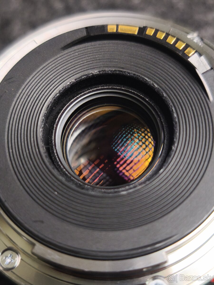 Canon 28mm f2.8 Ef IS - 4