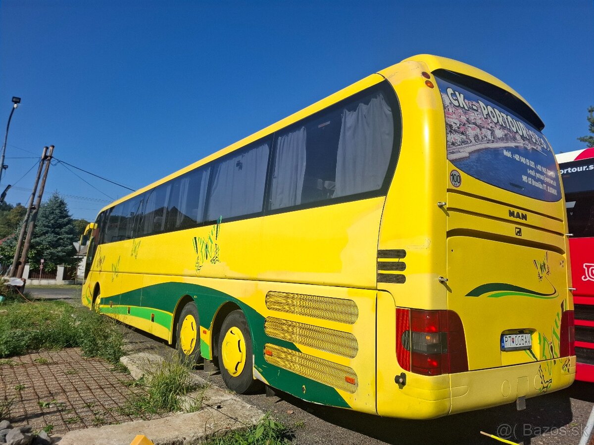 Man Lion's Coach R08 - 4