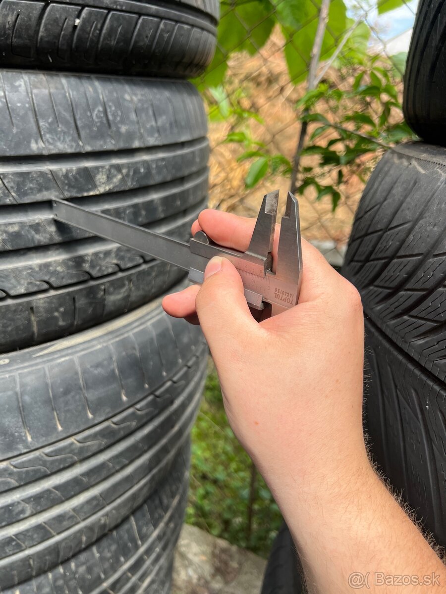 Letne pneu 235/50r18 - 4