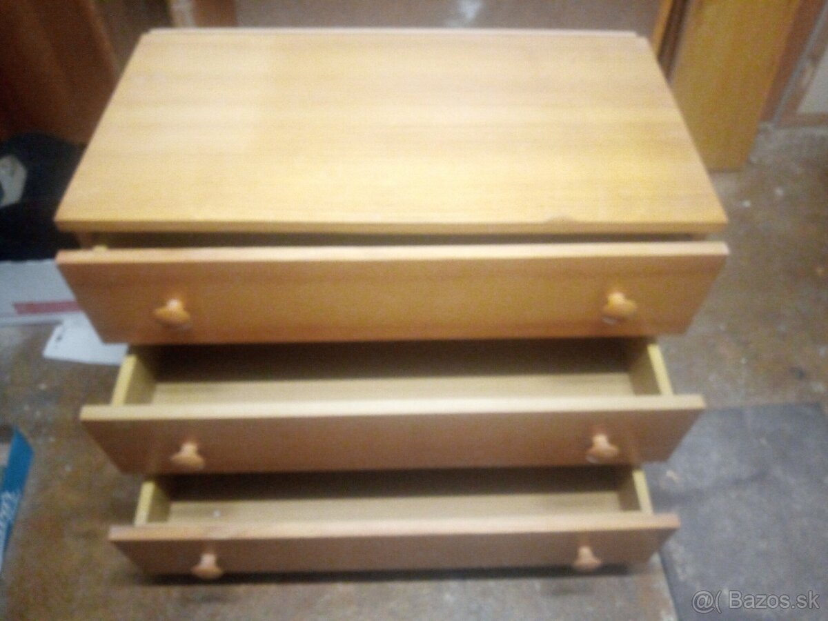 Predam policovu skrinu spodna cast 3 zasuvky - 4