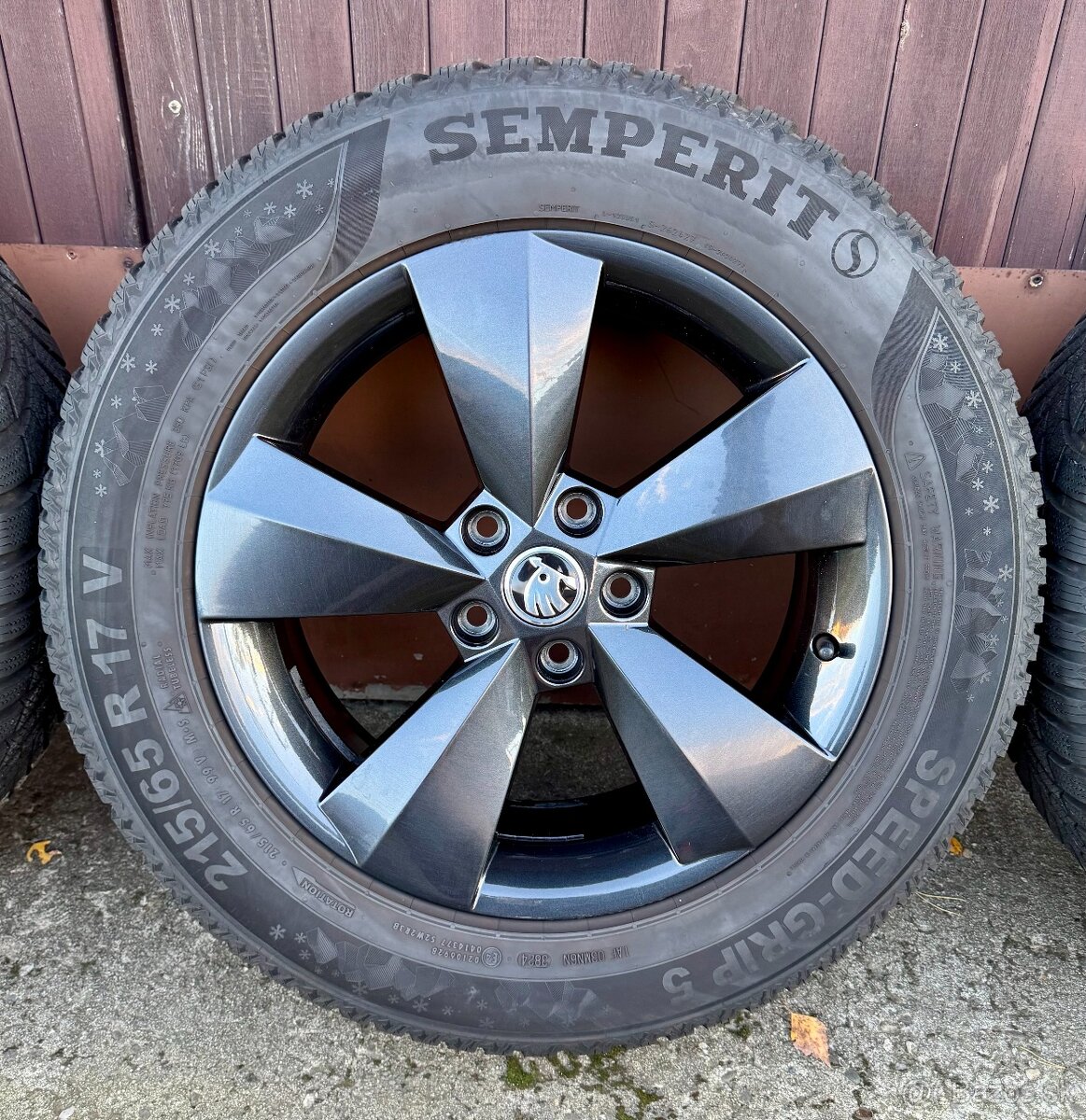 Alu originál škoda nanuq 5x112 R17 - 4